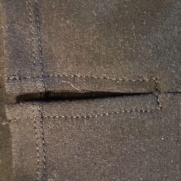 Halogen Sz Med. Black stretch pants. - Picture 4 of 6